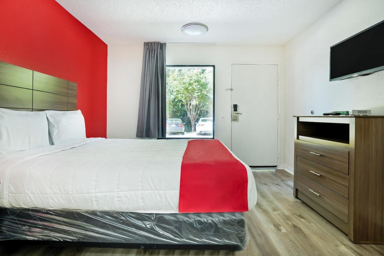 Oyo I-285 The Perimeter Hotel