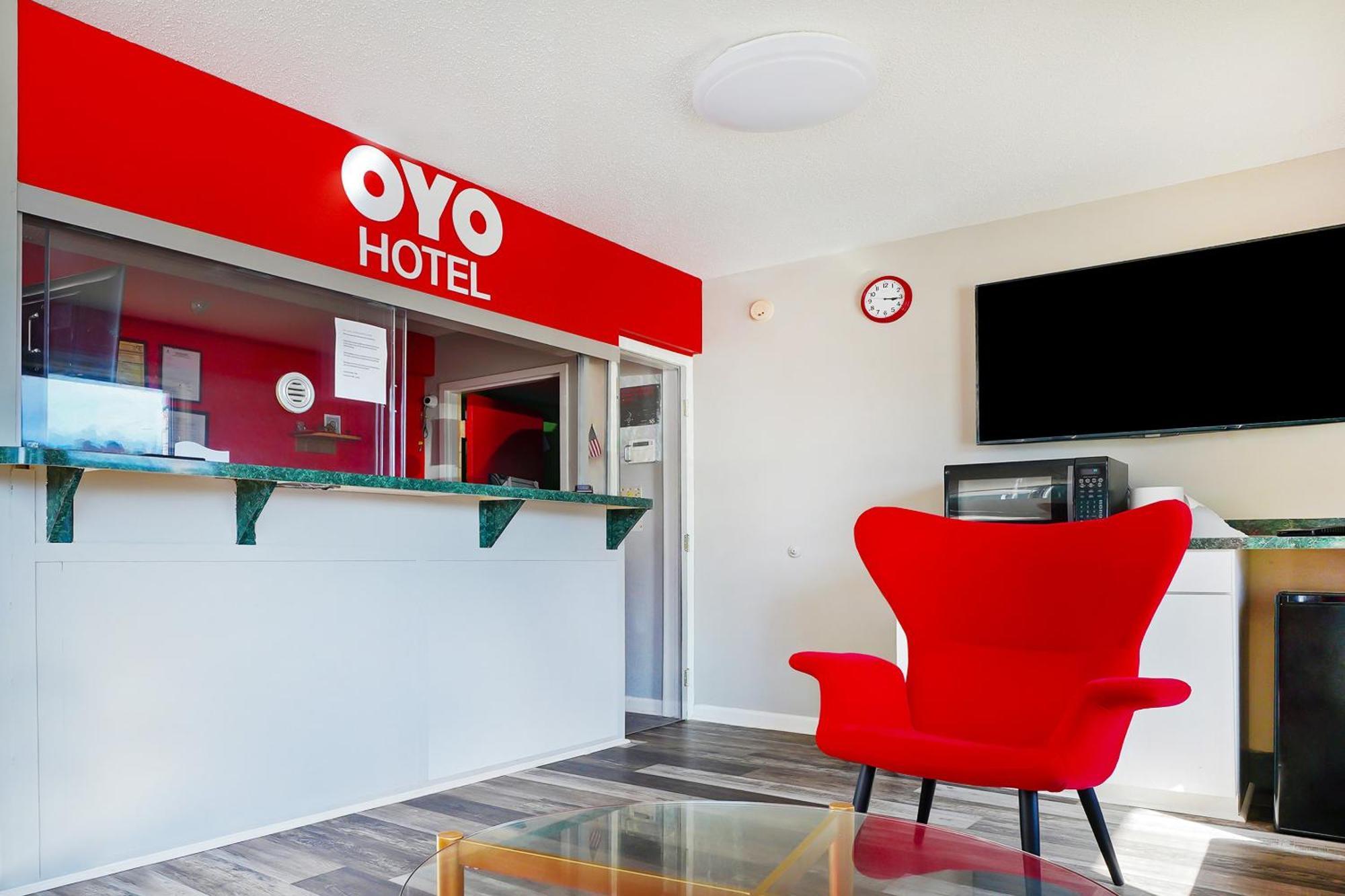 Oyo I-285 The Perimeter Hotel 2*