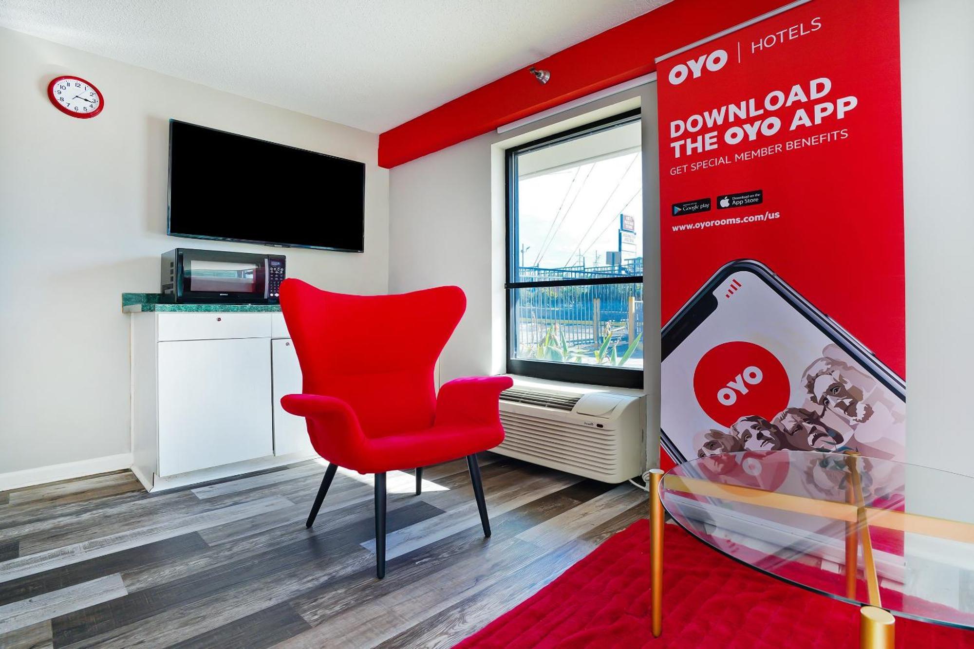 Oyo I-285 The Perimeter Hotel 2*