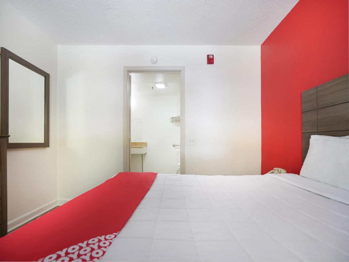 Oyo I-285 The Perimeter Hotel